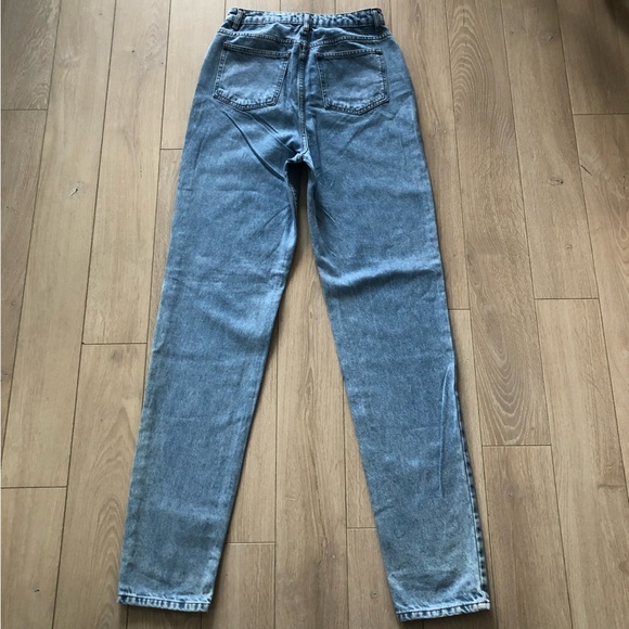 ASOS High Waisted Light Wash Blue Jeans 28/38 - Picture 3 of 10